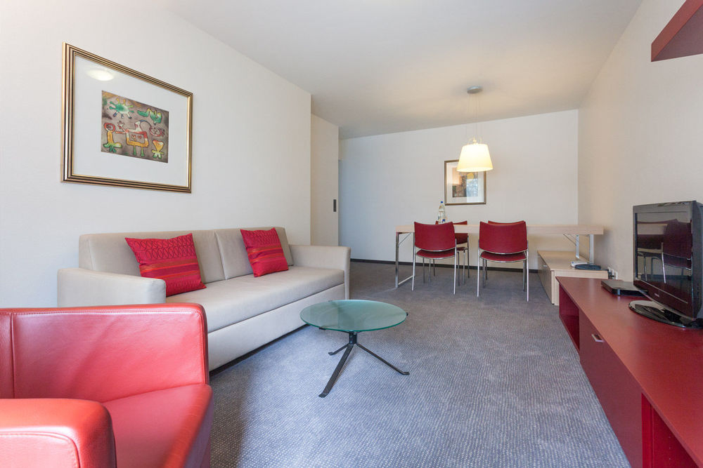 Ema House Hotel Suites Zürich Kamer foto