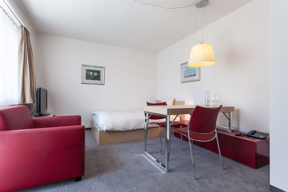 Ema House Hotel Suites Zürich Kamer foto
